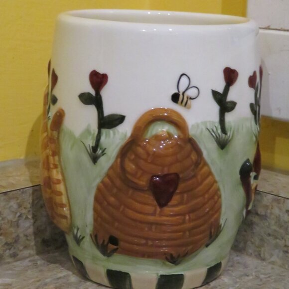 Teresa Kogut Honey Pot 3D Design No Lid (F92) - Picture 2 of 5